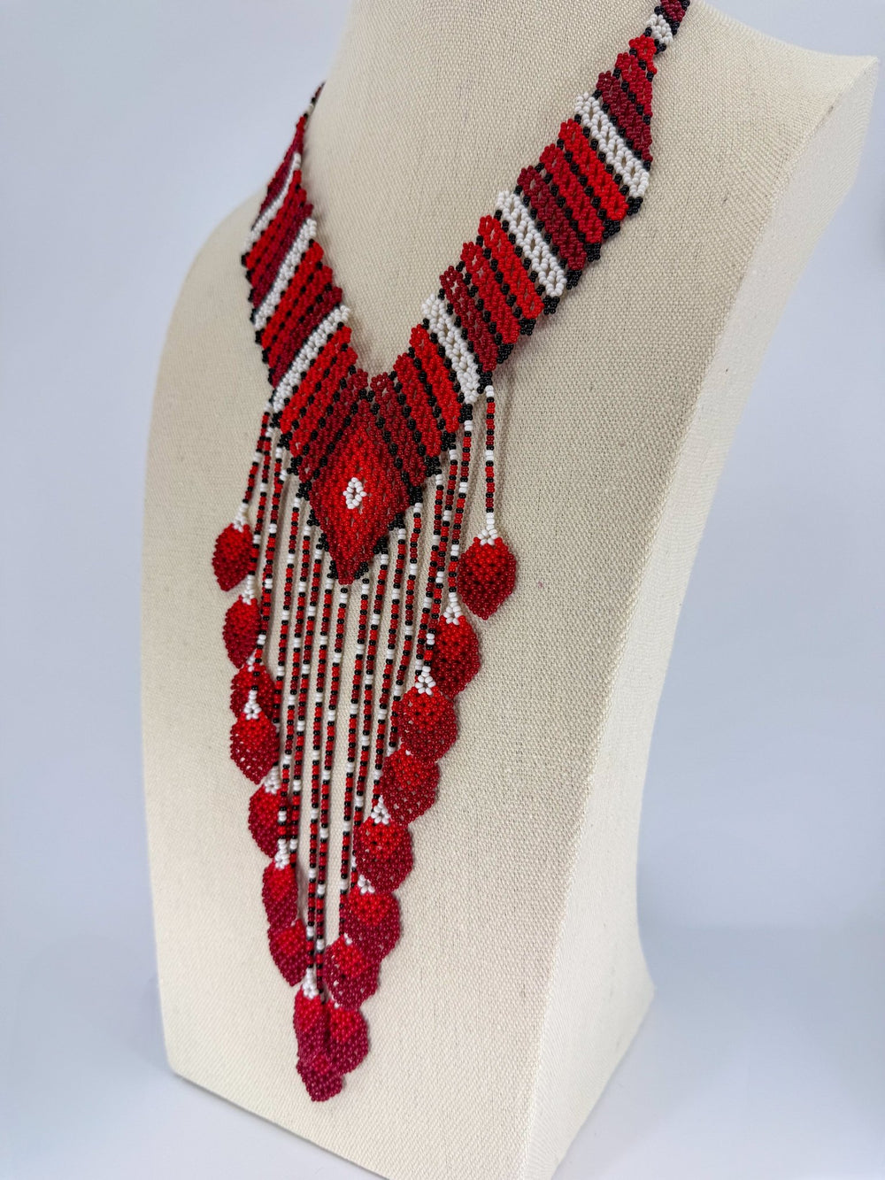 Red Beaded Necklace - Huichol Arts