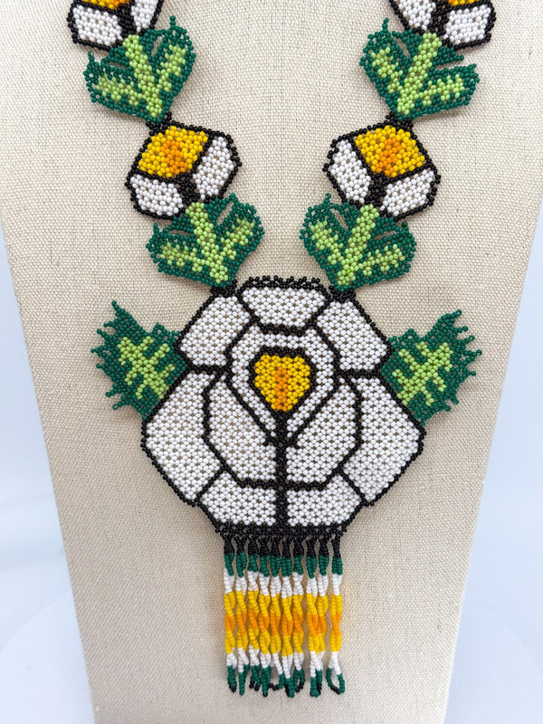 Wixárika Flower Necklace • L - Huichol Arts