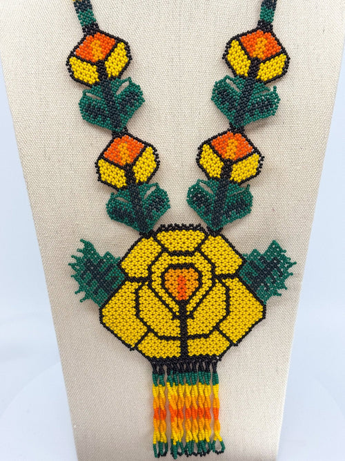 Wixárika Flower Necklace • L - Huichol Arts